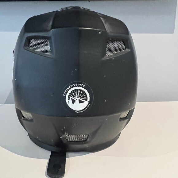 Youth Rampage Fox Mountain biking helmet - Picture 5 of 6